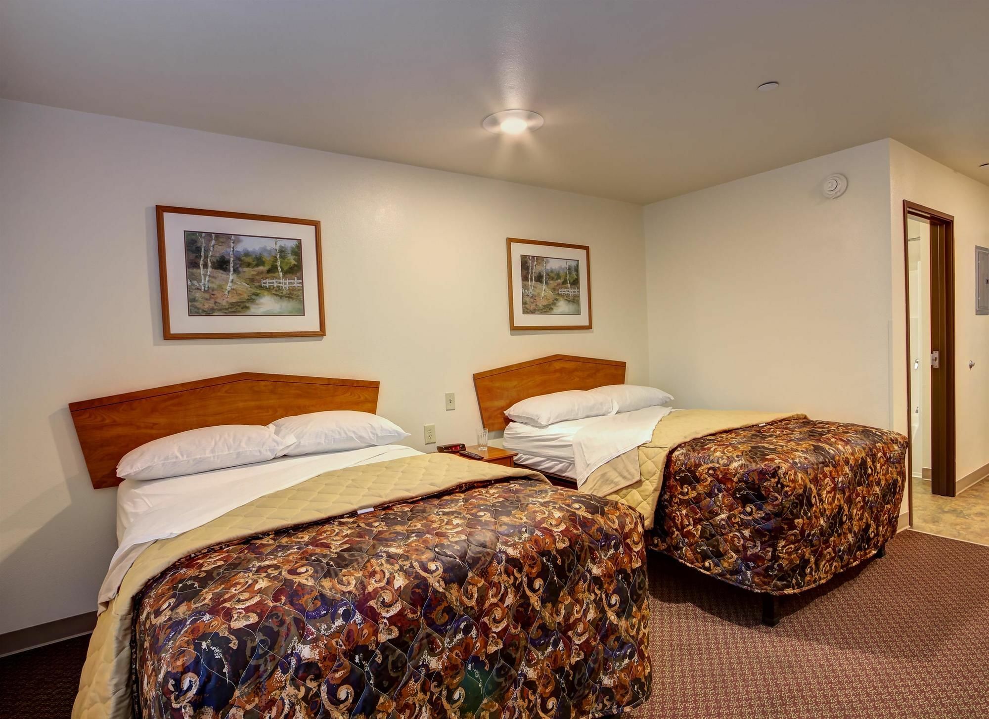 Woodspring Suites Фарр Экстерьер фото