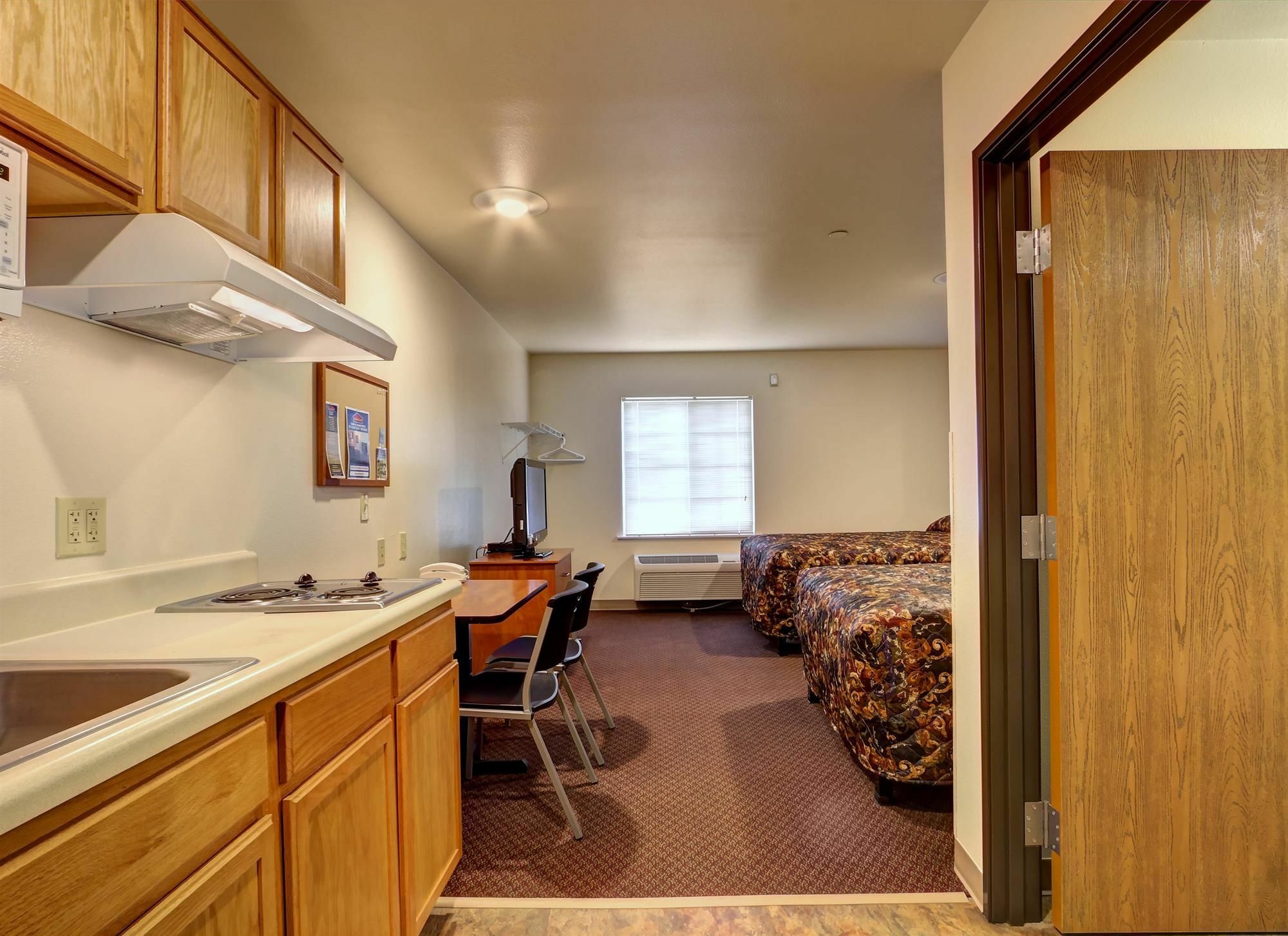 Woodspring Suites Фарр Экстерьер фото