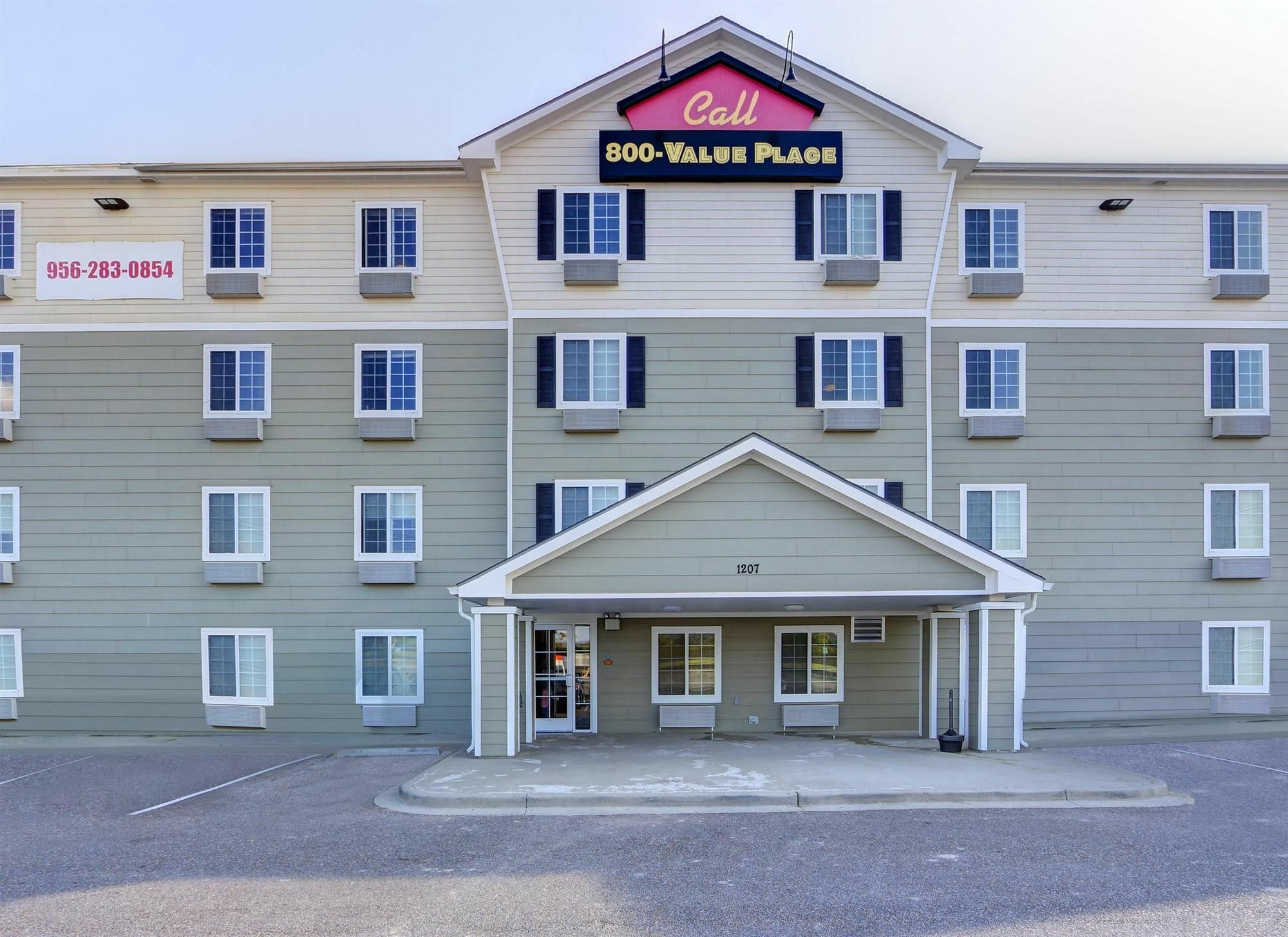 Woodspring Suites Фарр Экстерьер фото